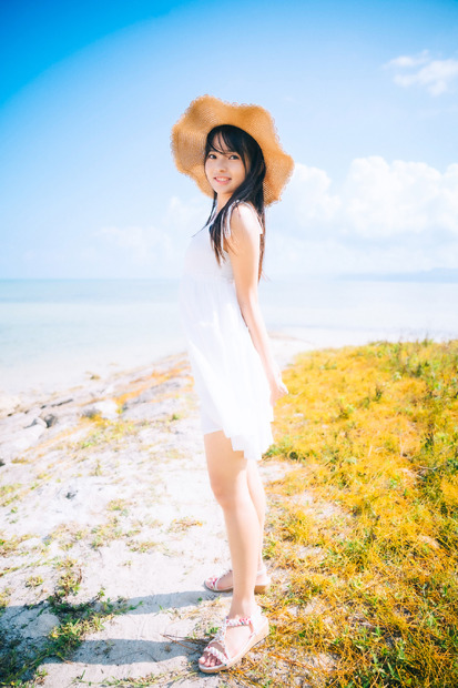 小森香乃1stDVD「純白の17歳」（リバプール）