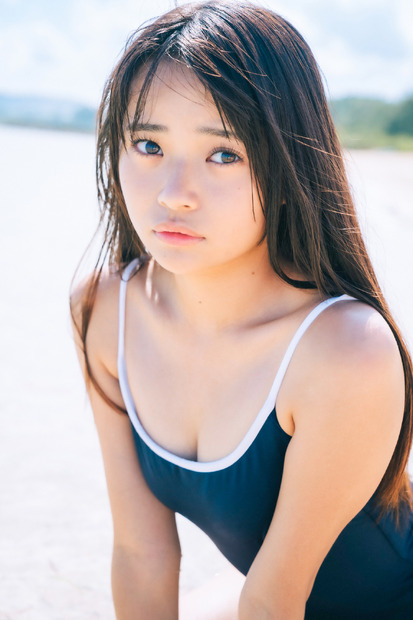 小森香乃1stDVD「純白の17歳」（リバプール）