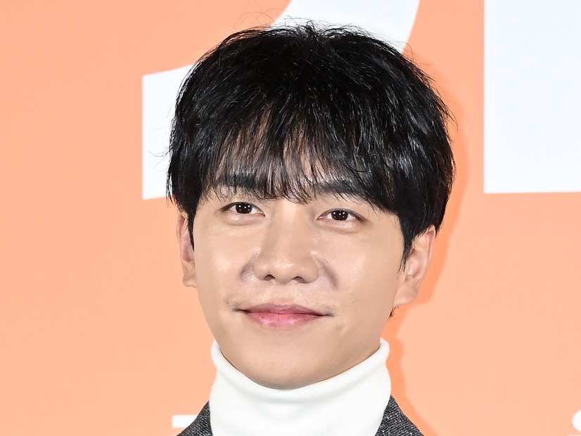 もはや事務所崩壊？所属歌手5組に続き、契約解除を通知したイ・スンギ「スタッフ費用が未払い」