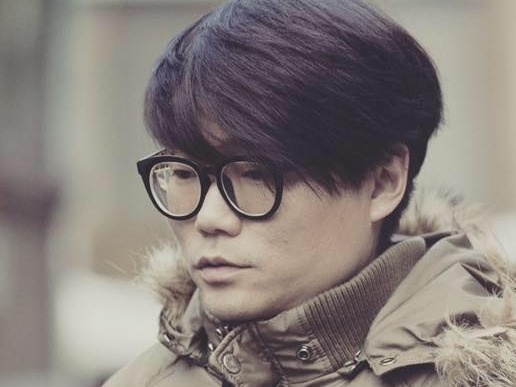 目には涙、耳には血が…“集団暴行”による脳出血で亡くなった韓国映画監督、救急搬送時の写真に衝撃