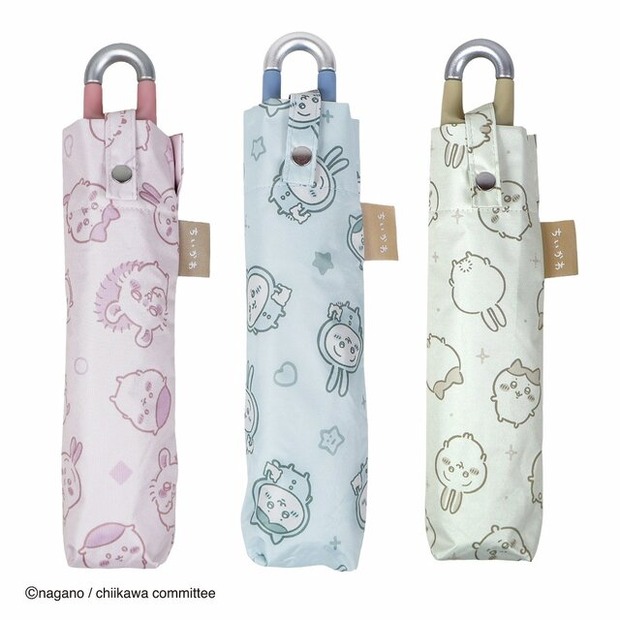 「ちいかわ」夏のレジャー向け新商品が本日4月10日11時より発売！うきわや晴雨兼用折傘、オモテウラ楽しめるコースター全22種も