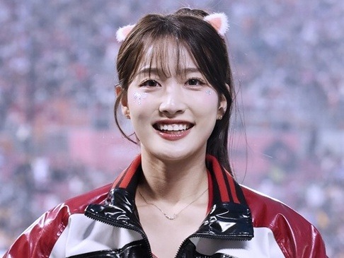 アイドル練習生出身の現役・女子大生チアが韓国プロ野球に降臨で話題