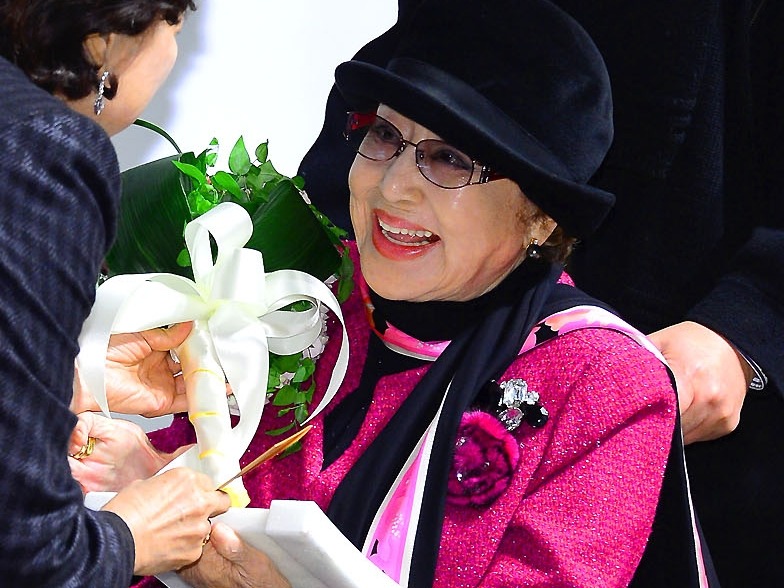 北朝鮮に拉致され、10年の亡命生活も…波乱の人生を歩んだ「韓国映画の母」チェ・ウンヒさん、8回忌