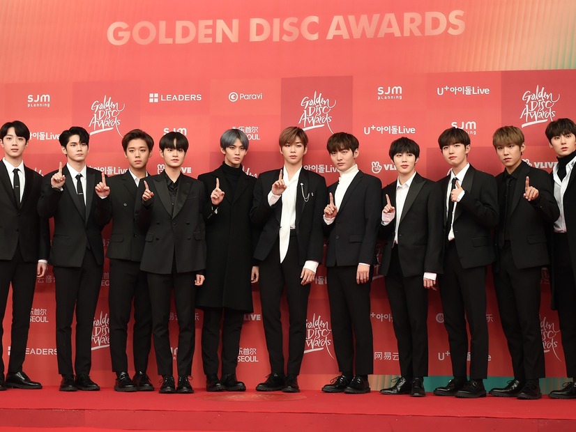 9年前のアルバムカバーを再現！ファンの胸を熱くしたWanna Oneに注目「ときが止まったみたい」