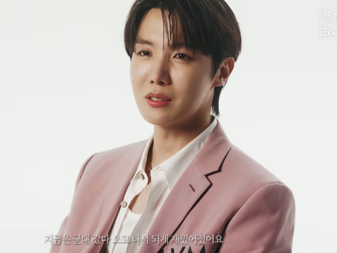 SUGAは「僕だけのニャンコ」、JUNG KOOKは「ドゥチョンク」J-HOPEがBTSメンバーを独特な表現で紹介
