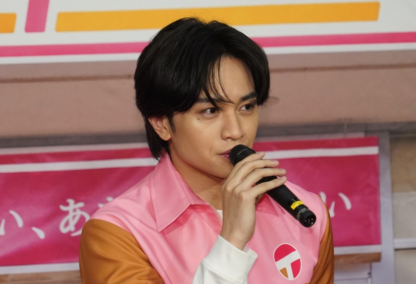 中島健人【写真：竹内みちまろ】