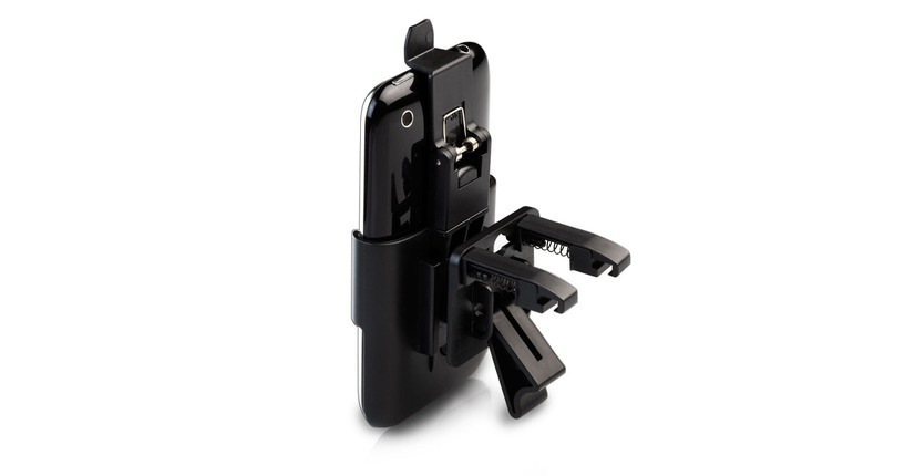 TUNEMOUNT Car mountへのiPhone取り付けイメージ（iPhoneは別売）