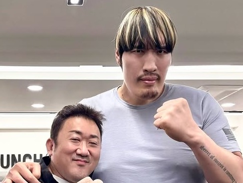 「もはや衝撃映像」“巨人”チェ・ホンマン×“剛腕”マ・ドンソク、規格外の2ショットに驚愕の声