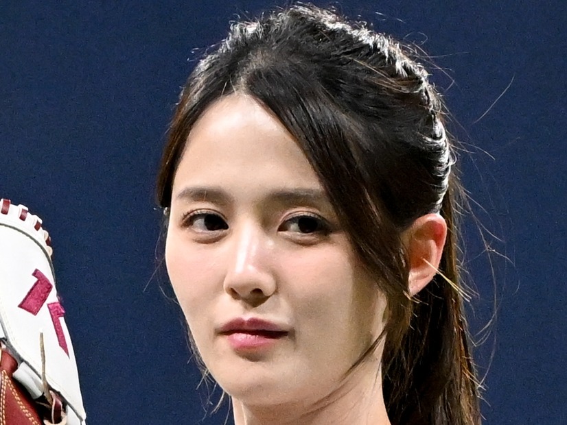 整った顔立ちはBTS・Vのおかげ？妊娠8カ月の韓国女優、独自の胎教を明かす