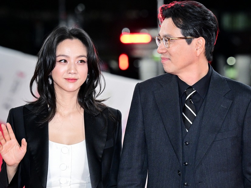 46歳で出産へ…韓国映画監督と結婚のタン・ウェイ、第2子妊娠を電撃発表「とても嬉しい」