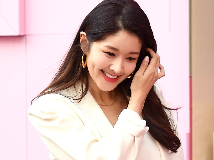 “常識疑う”声も…深夜1時の大音量ライブ配信が炎上　韓国女優、騒音問題に強気対応から一転謝罪へ