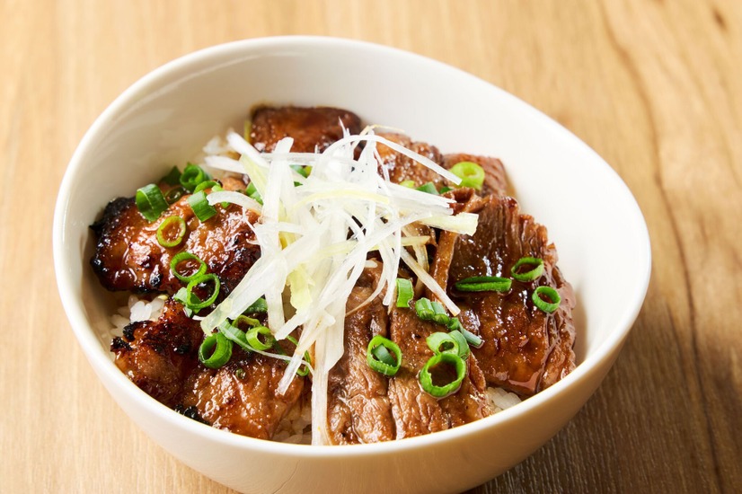 炭火焼 甲州牛カルビ丼