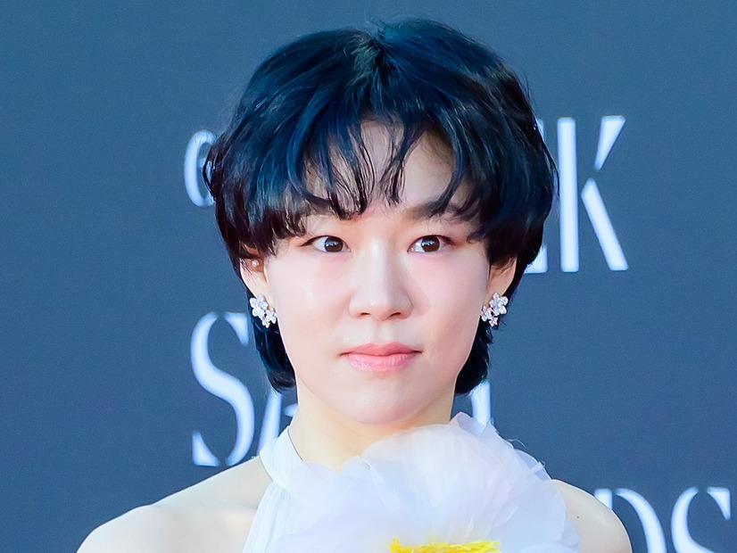 “ダサい”に怒り？ワーストドレッサー評に「着たいものを着ただけ」と持論展開、韓国女優の発言が話題