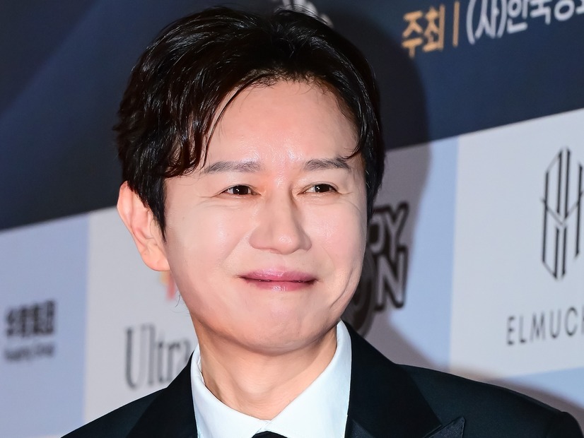 賭博、性売買疑惑が浮上した韓国歌手が「明白な虚偽事実」と否定、MCモン暴露の余波【全文】