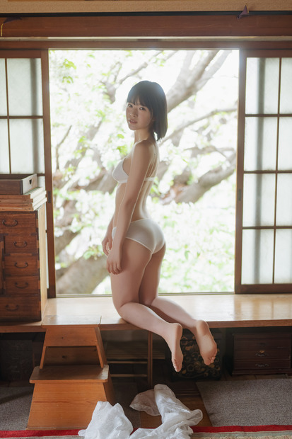 黒田かほ 「B.L.T.2026年7月号」(東京ニュース通信社刊) 撮影/HIROKAZU