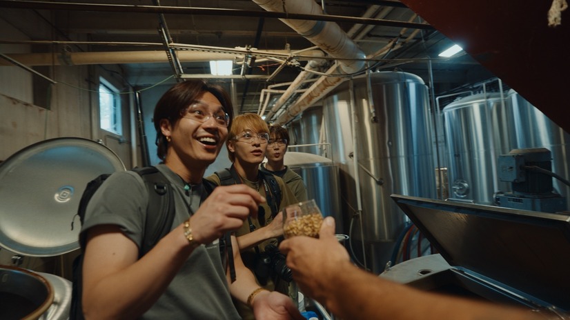 『Travis Japan Summer Vacation!! ―7人のアメリカ旅―』(c) 2026 DISNEY ENTERPRISES, INC.配信表記：ディズニープラスにて独占配信中---