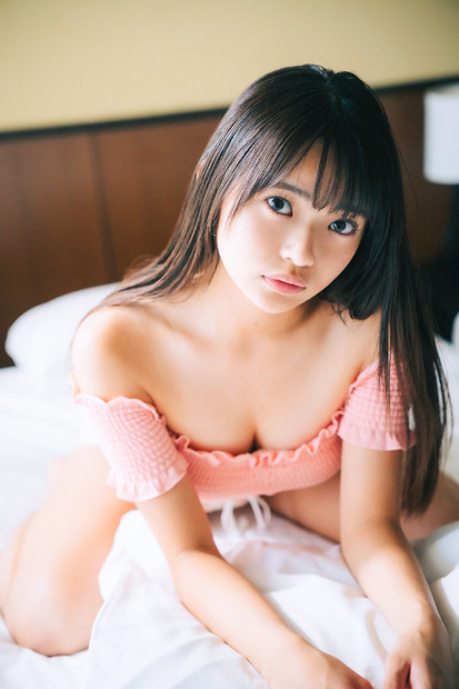 小森香乃 1stDVD「純白の17歳」(リバプール)