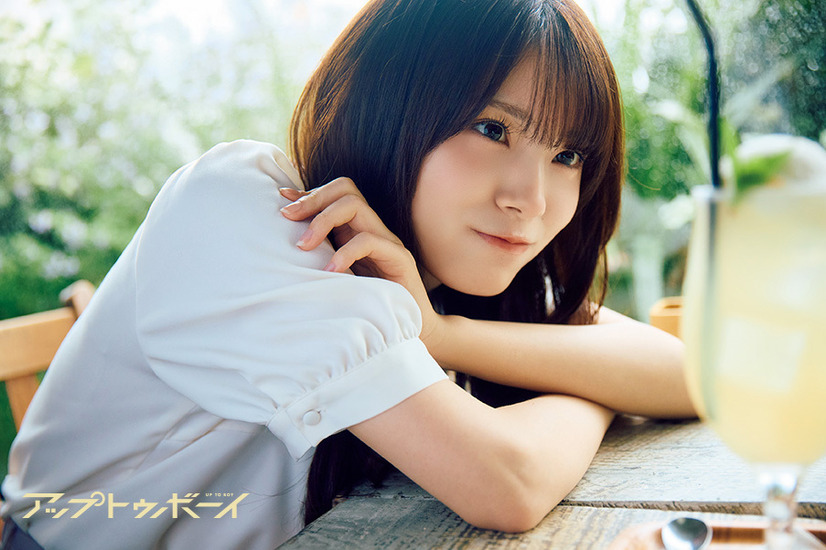 乃木坂46・森平麗心の新連載がスタート！表参道カフェデートに初挑戦！