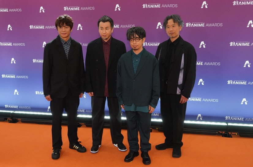 ASIAN KUNG-FU GENERATION【写真：竹内みちまろ】