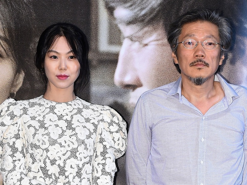 妻と離婚できず、不倫関係の女優との子誕生…韓国映画の巨匠、近況が話題「子供が大きく…」