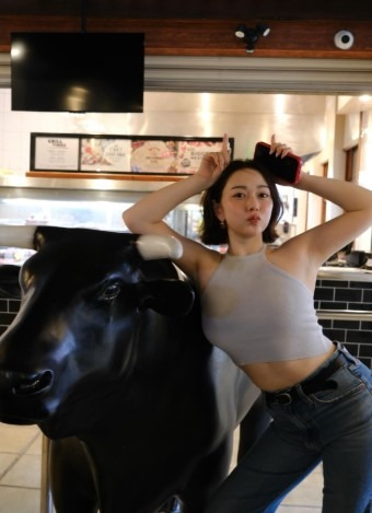 村重杏奈（写真は公式インスタグラムから）※所属事務所に許諾を得ています