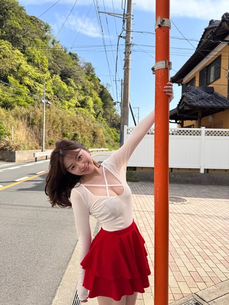 （写真は山本杏の公式インスタグラムから）※所属事務所に掲載許諾をもらっています