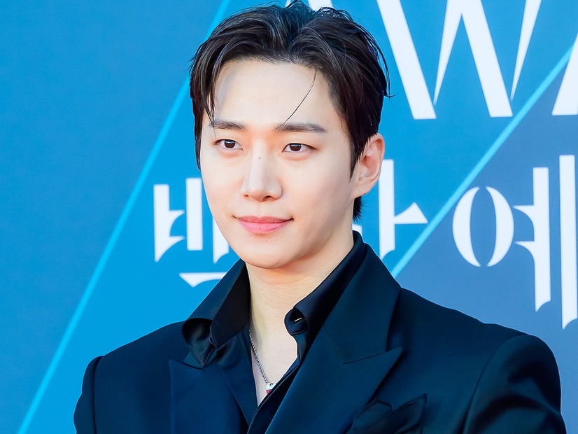 2PM・ジュノ、新羅免税店の新モデルに抜擢！“韓流スター”としてのグローバル人気を証明