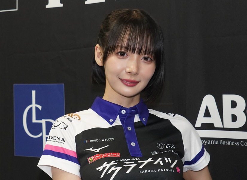 岡田紗佳【写真：竹内みちまろ】