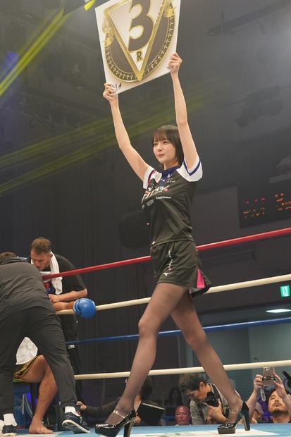岡田紗佳【写真：竹内みちまろ】
