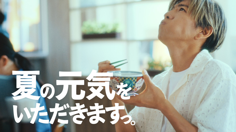 木村拓哉が出演する新テレビCM「オレと麦とろ牛」編