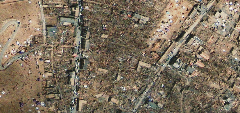 被災後の青海省の衛星画像