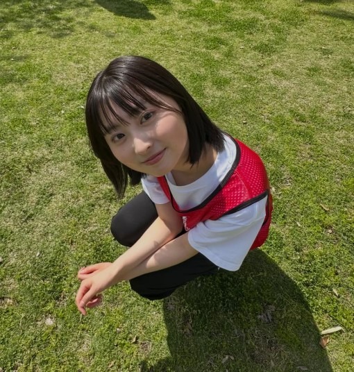 （写真は成瀬光の公式インスタグラムから）※所属事務所に掲載許諾をもらっています