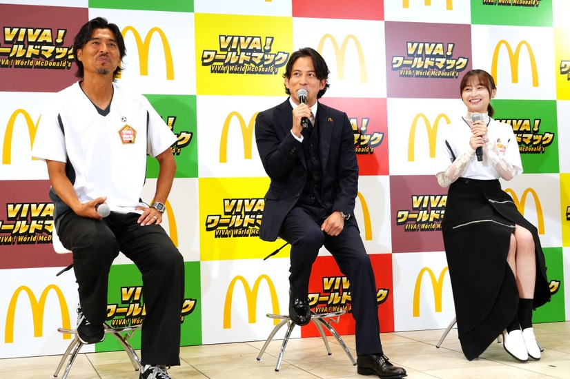中澤佑二、岡田准一、影山優佳【撮影：小宮山あきの】
