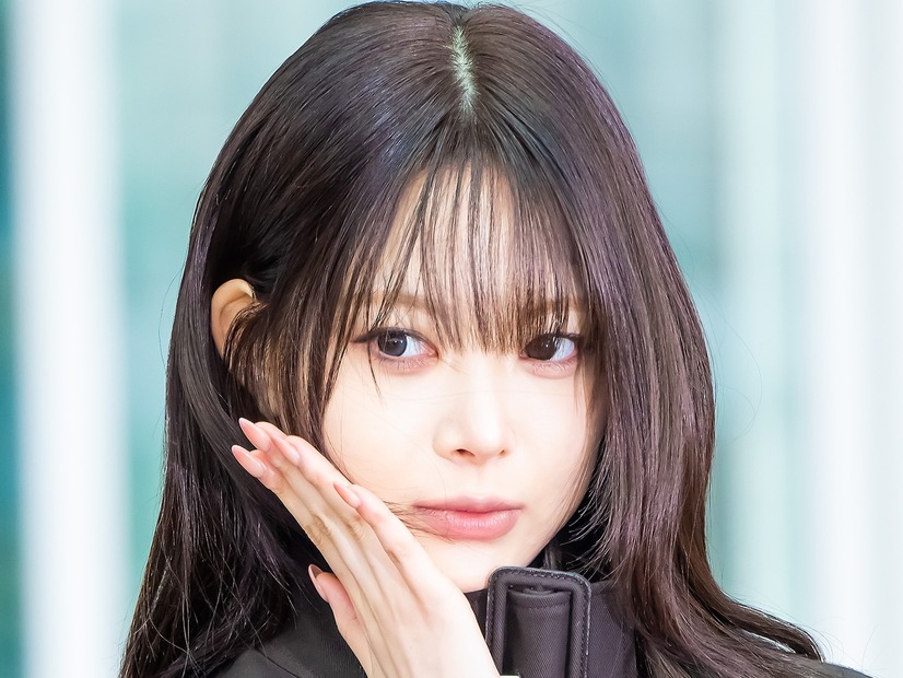 LE SSERAFIM・ウンチェ、“彼女感”あふれる猫耳姿にファンメロメロ「たまらん…」「デート気分」