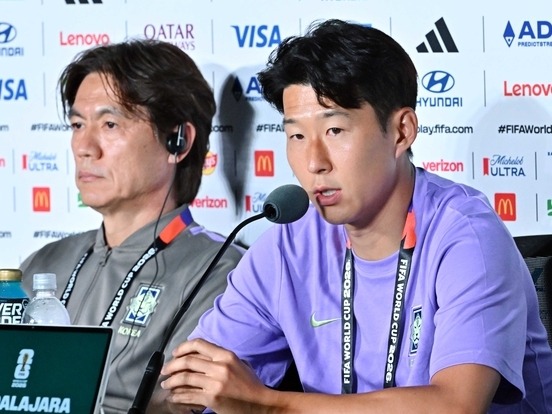 韓国代表ソン・フンミン、運命のW杯初戦前日会見で何を語った？「ソンナウド」に思わず笑顔の一幕も【一問一答】