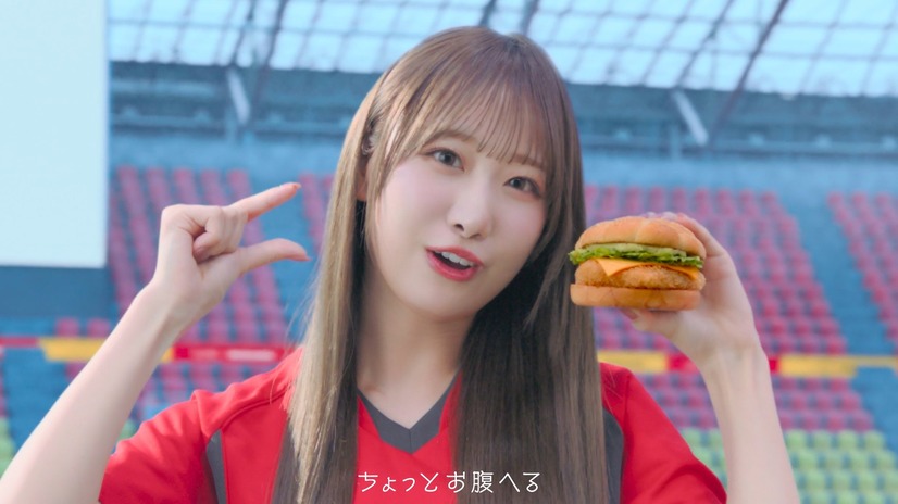 ＝LOVEがマクドナルドと初コラボ！人気曲『ラブソングに襲われる』をオマージュしたWebCMが公開！