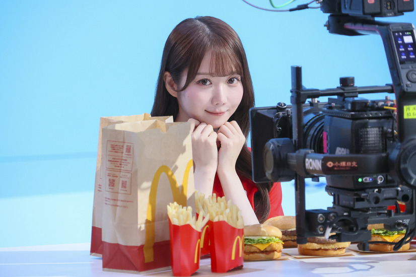 ＝LOVEがマクドナルドと初コラボ！人気曲『ラブソングに襲われる』をオマージュしたWebCMが公開！
