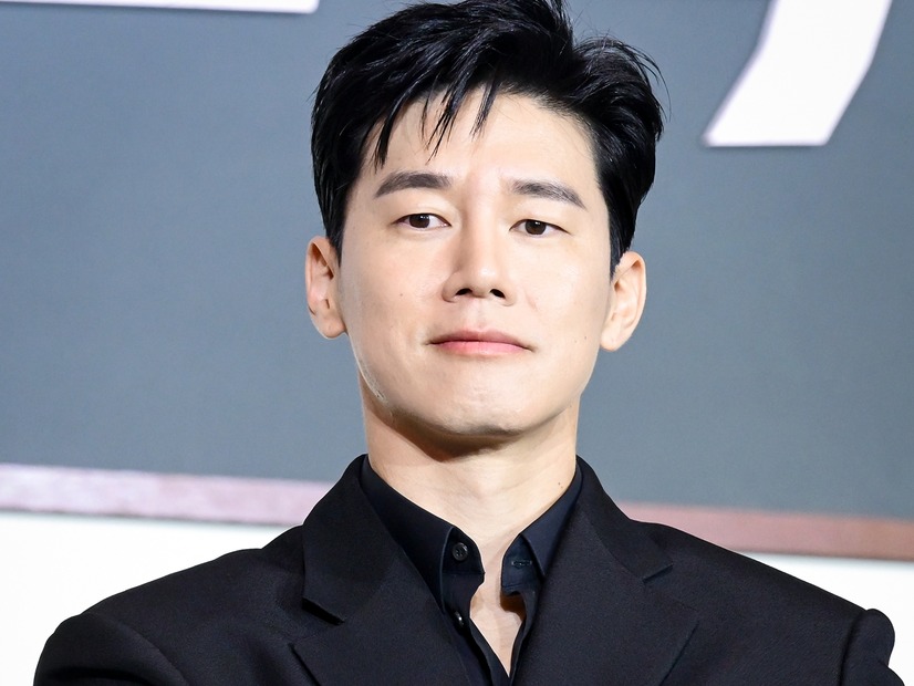 Netflix世界1位で大ブレイク！韓国俳優、2週間でSNSフォロワー数が20万→100万に急増