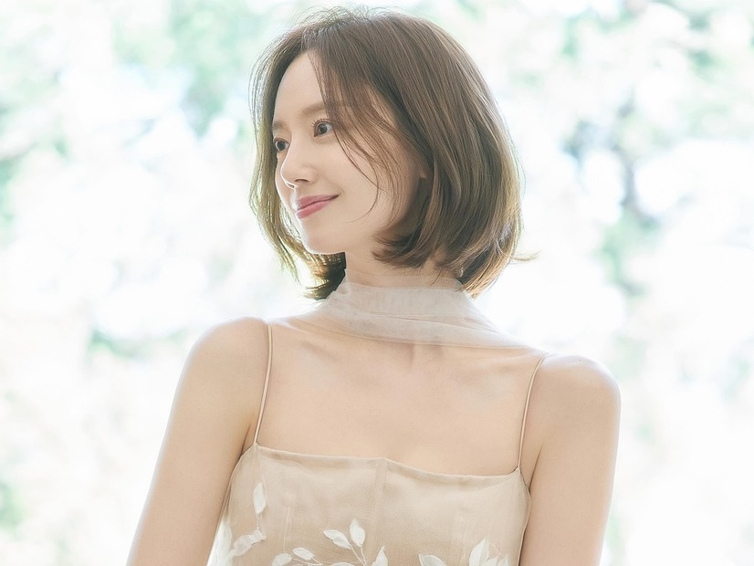 電撃結婚発表で話題の韓国女優、6月28日に挙式へ…左手に輝く“約130万円”リングにも注目