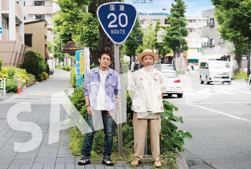 FUNKY MONKEY BΛBYʼS、地元八王子で撮影の最新アーティスト写真を公開　8月発売「夏子」はアニメ主題歌に