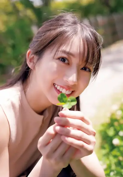 牧野真莉愛、卒業前最後の週チャン表紙!通算15度目のソロ登場