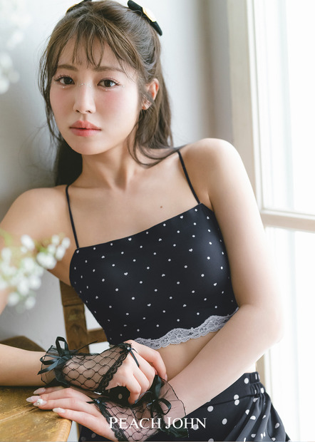 Look06 キャミ感覚 着け心地ばつぐんブラトップ