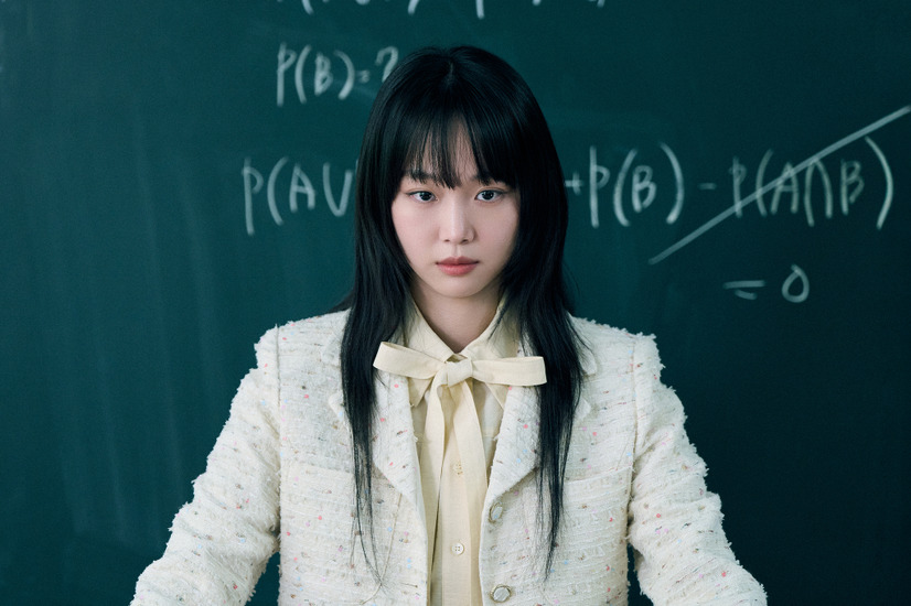 Netflixシリーズ『鉄槌教師』6月5日より独占配信中　Kim Ji-yeon/Netflix　© 2026 Netflix, Inc.