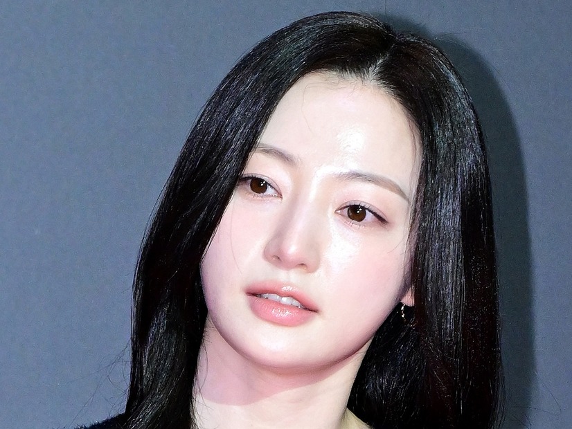暴露者を告訴も「嫌疑なし」…悪女役でブレイクの韓国女優、高校時代の“壮絶いじめ”の真相はいかに