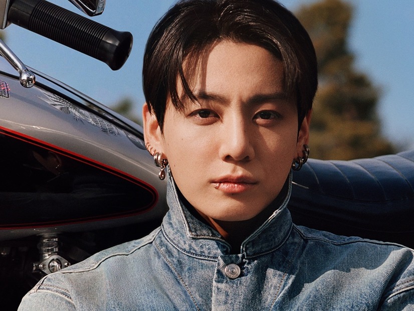 BTS・JUNG KOOK、今度はCKを“品切れ”に　柔軟剤からマグカップまで売れる驚異の影響力