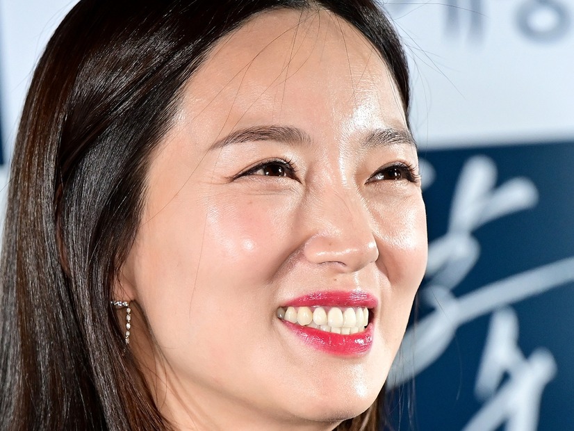 44歳で初妊娠の韓国女優、痛みで救急外来へ「若ければ、もう1人くらい余裕で産めると…」
