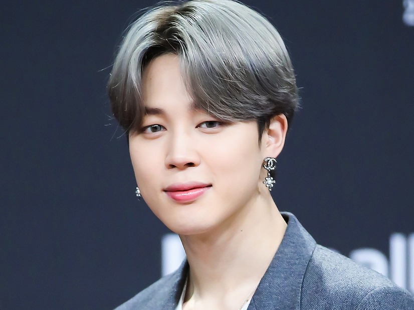 BTS・JIMIN、自然体でも絵になる存在感…抜群の“ファッションセンス”に感嘆の声「着こなせないものある？」