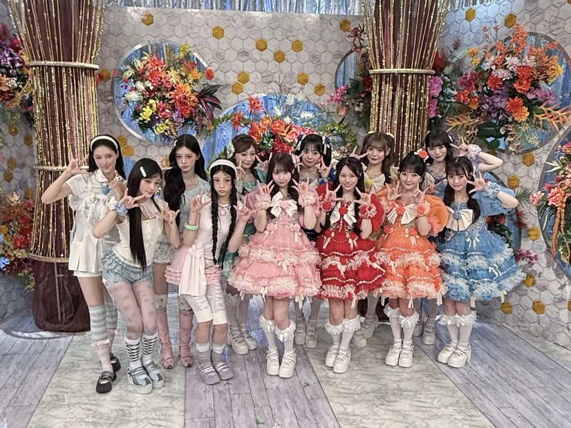 ILLIT&CUTIE STREET集合ショット