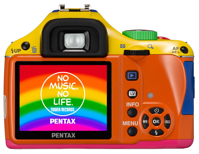 「TOWER RECORDS×PENTAX RAINBOW K-x」の背面
