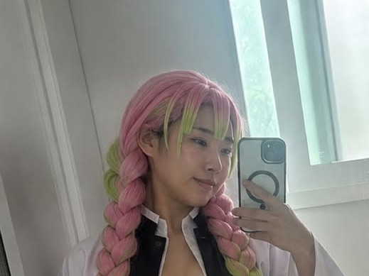 “1000万円整形美女”『ワンピ』『鬼滅』『チェンソーマン』コスプレに賛否　「A→E」公表のイ・セヨン